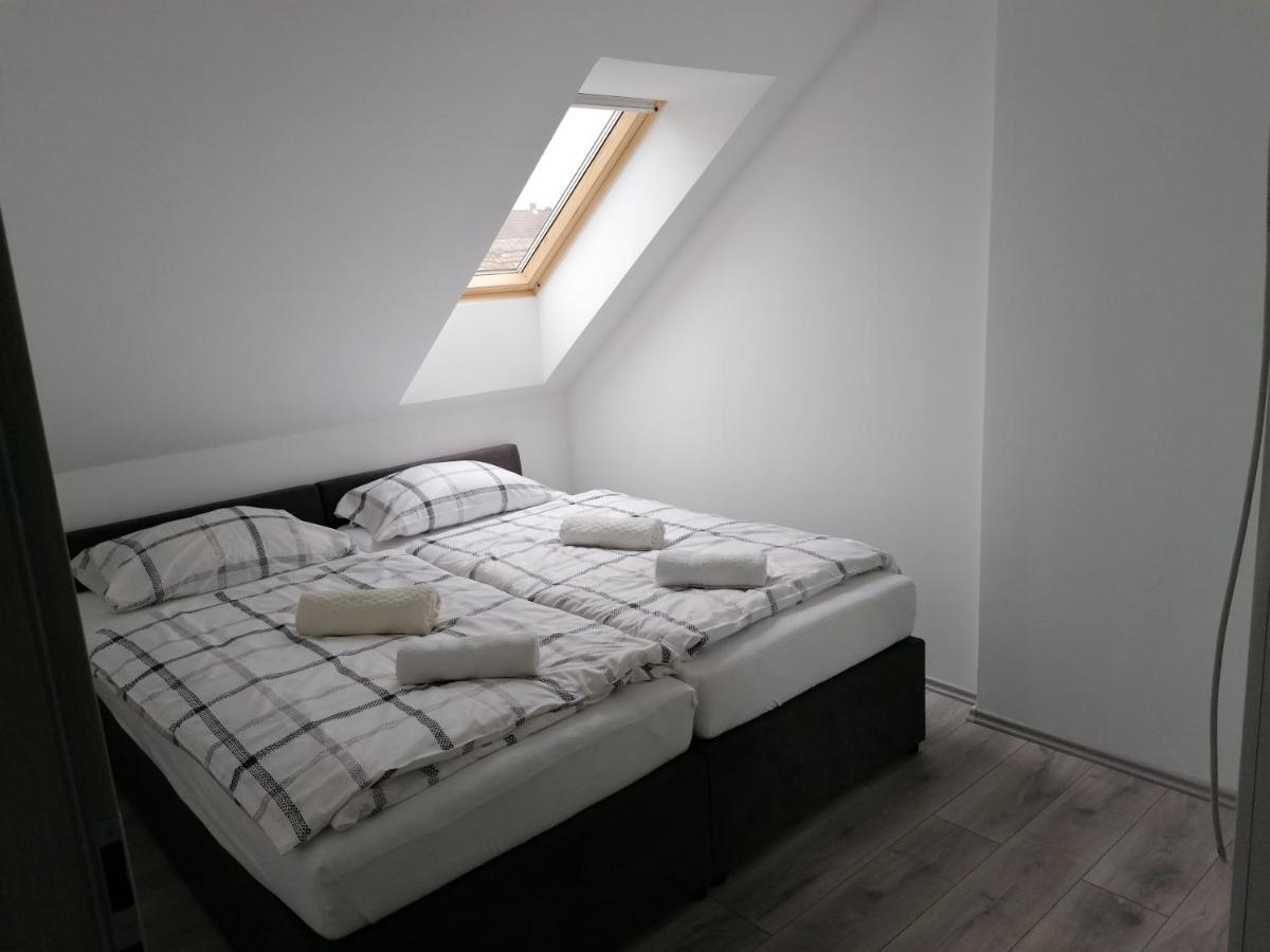 Mohacs Apartman Εξωτερικό φωτογραφία